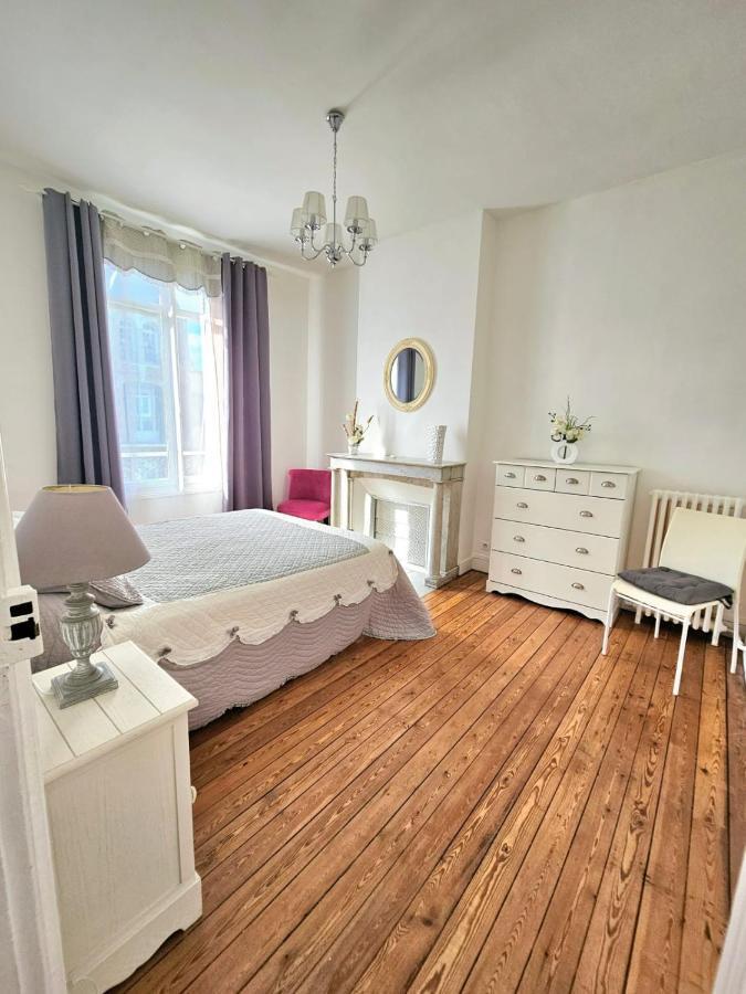 Appartement Douillet En Hyper Centre De Dieppe Exterior photo